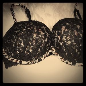 Victorias secret 34d miraculous plunge push up bra